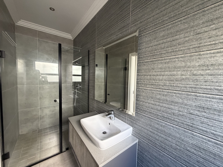 4 Bedroom Property for Sale in Eye of Africa Gauteng