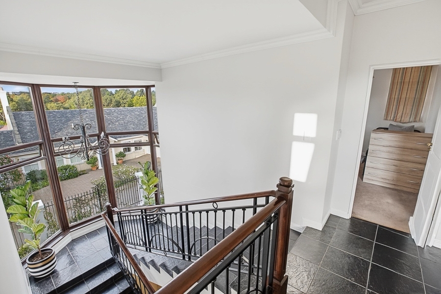 To Let 4 Bedroom Property for Rent in Bryanston Gauteng