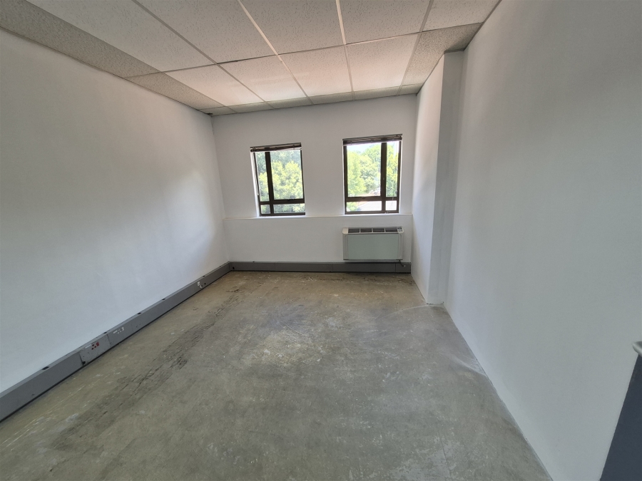 To Let Commercial Property for Rent in Hyde Park Gauteng