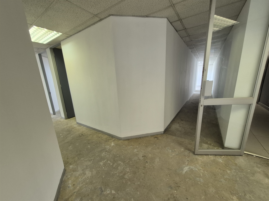 To Let Commercial Property for Rent in Hyde Park Gauteng