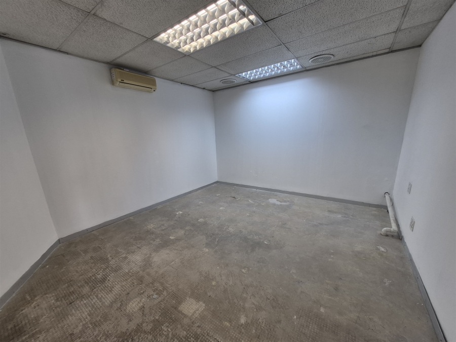 To Let Commercial Property for Rent in Hyde Park Gauteng
