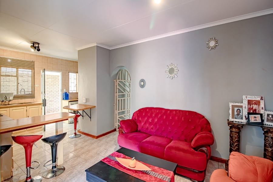 4 Bedroom Property for Sale in Sinoville Gauteng
