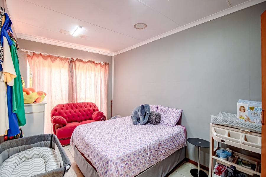 4 Bedroom Property for Sale in Sinoville Gauteng