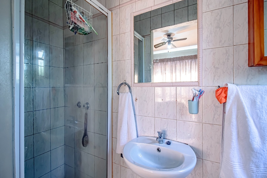4 Bedroom Property for Sale in Sinoville Gauteng