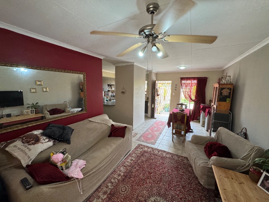 2 Bedroom Property for Sale in Sinoville Gauteng