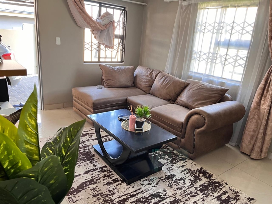 3 Bedroom Property for Sale in Kya Sands Gauteng