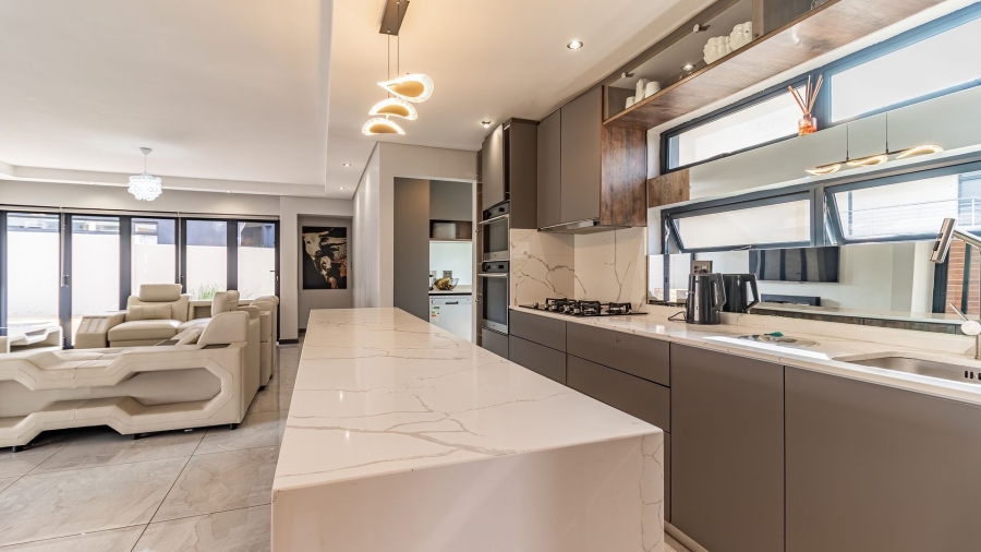 4 Bedroom Property for Sale in Swallow Hills Lifestyle Estate Gauteng