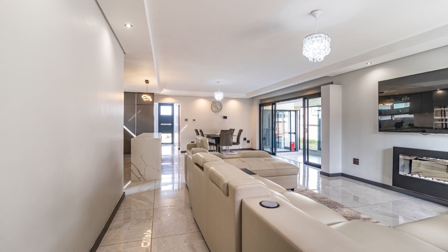 4 Bedroom Property for Sale in Swallow Hills Lifestyle Estate Gauteng