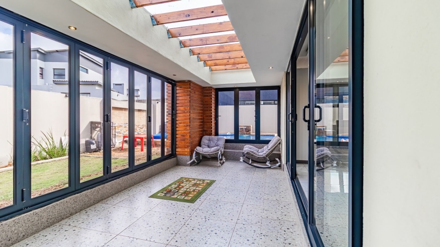 4 Bedroom Property for Sale in Swallow Hills Lifestyle Estate Gauteng