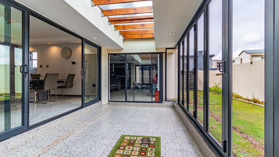 4 Bedroom Property for Sale in Swallow Hills Lifestyle Estate Gauteng