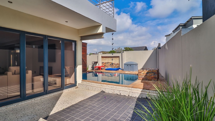 4 Bedroom Property for Sale in Swallow Hills Lifestyle Estate Gauteng