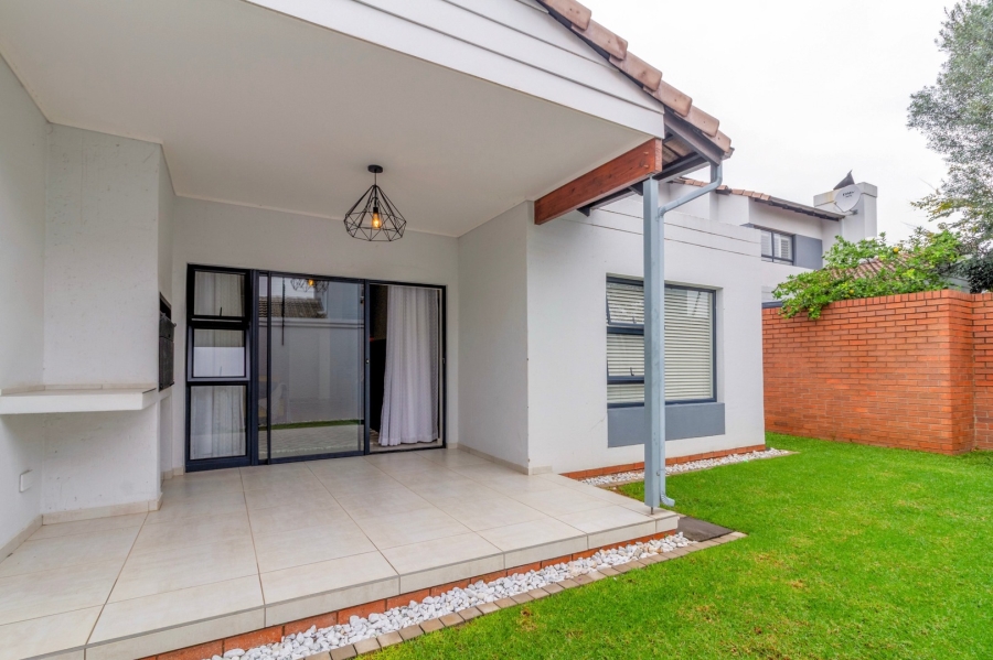 To Let 4 Bedroom Property for Rent in Sharonlea Gauteng