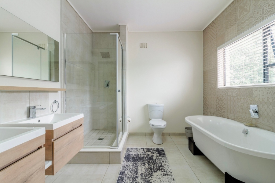 To Let 4 Bedroom Property for Rent in Sharonlea Gauteng