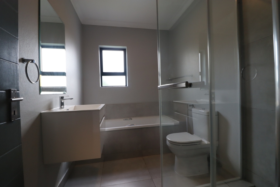 3 Bedroom Property for Sale in Ferndale Gauteng