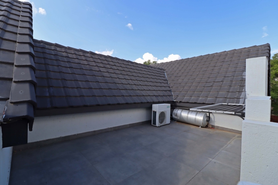 3 Bedroom Property for Sale in Ferndale Gauteng
