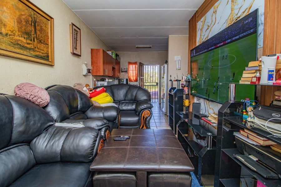 2 Bedroom Property for Sale in Comet Gauteng