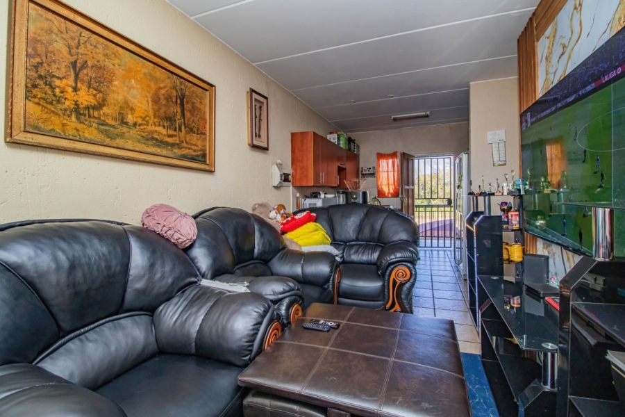 2 Bedroom Property for Sale in Comet Gauteng