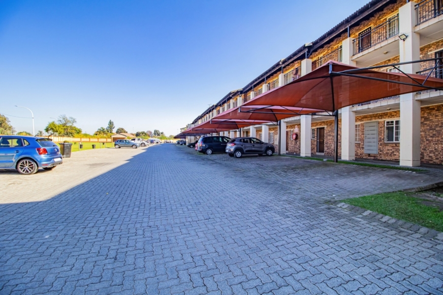 2 Bedroom Property for Sale in Comet Gauteng
