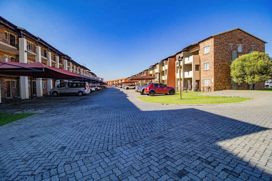 2 Bedroom Property for Sale in Comet Gauteng