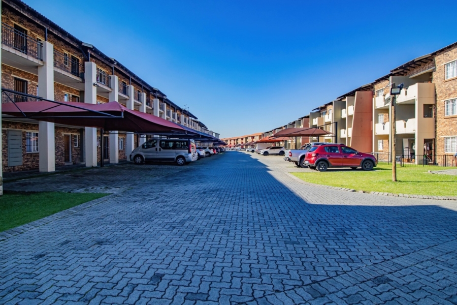 2 Bedroom Property for Sale in Comet Gauteng