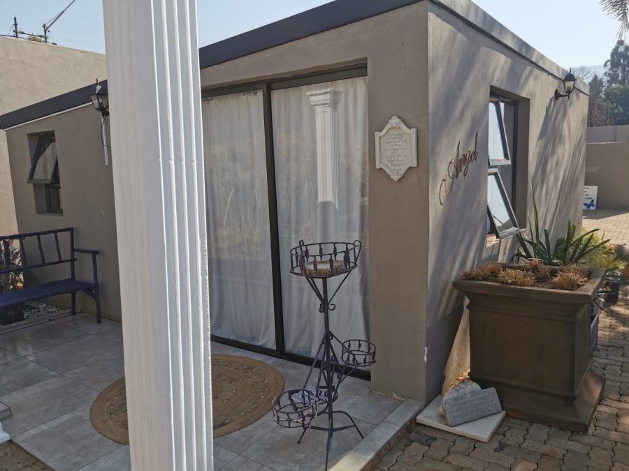 6 Bedroom Property for Sale in Mayville Gauteng