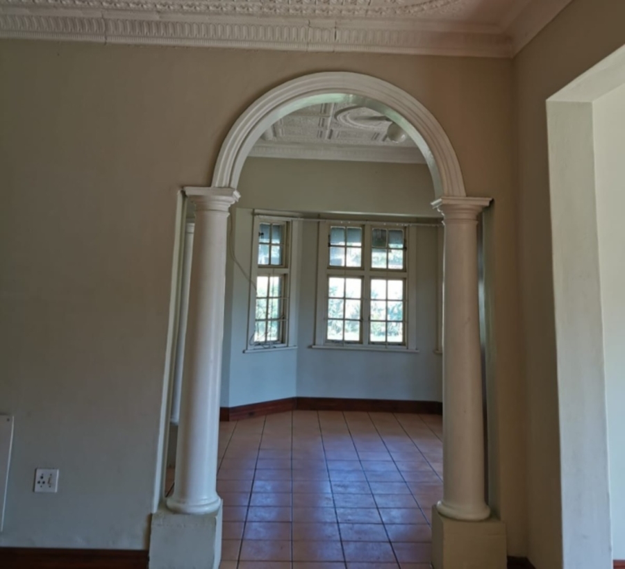 6 Bedroom Property for Sale in Mayville Gauteng