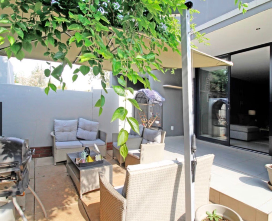 To Let 3 Bedroom Property for Rent in Broadacres Gauteng