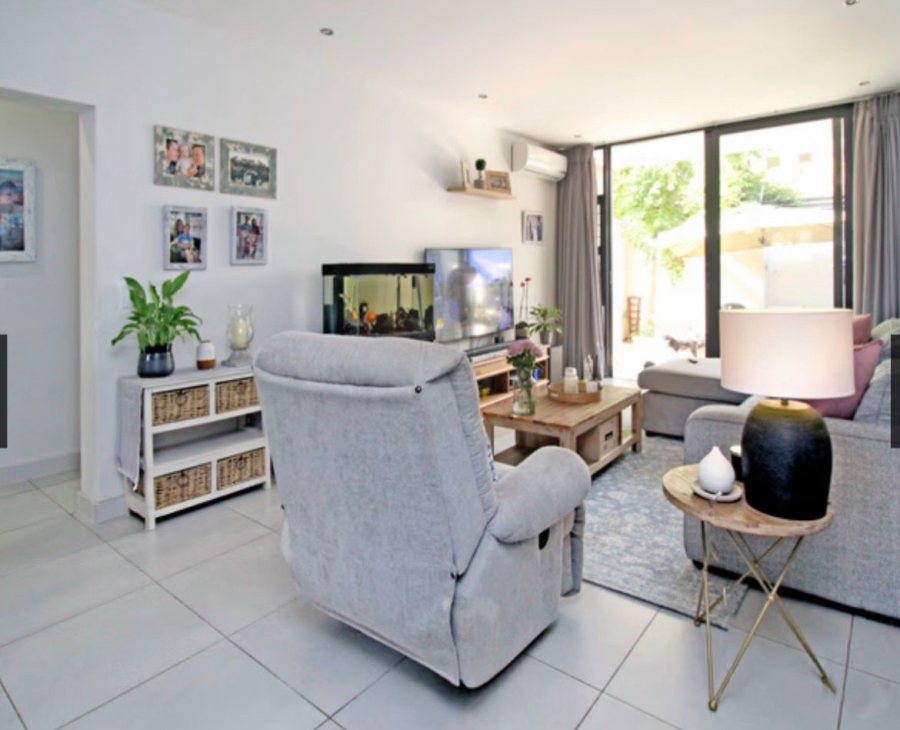 To Let 3 Bedroom Property for Rent in Broadacres Gauteng