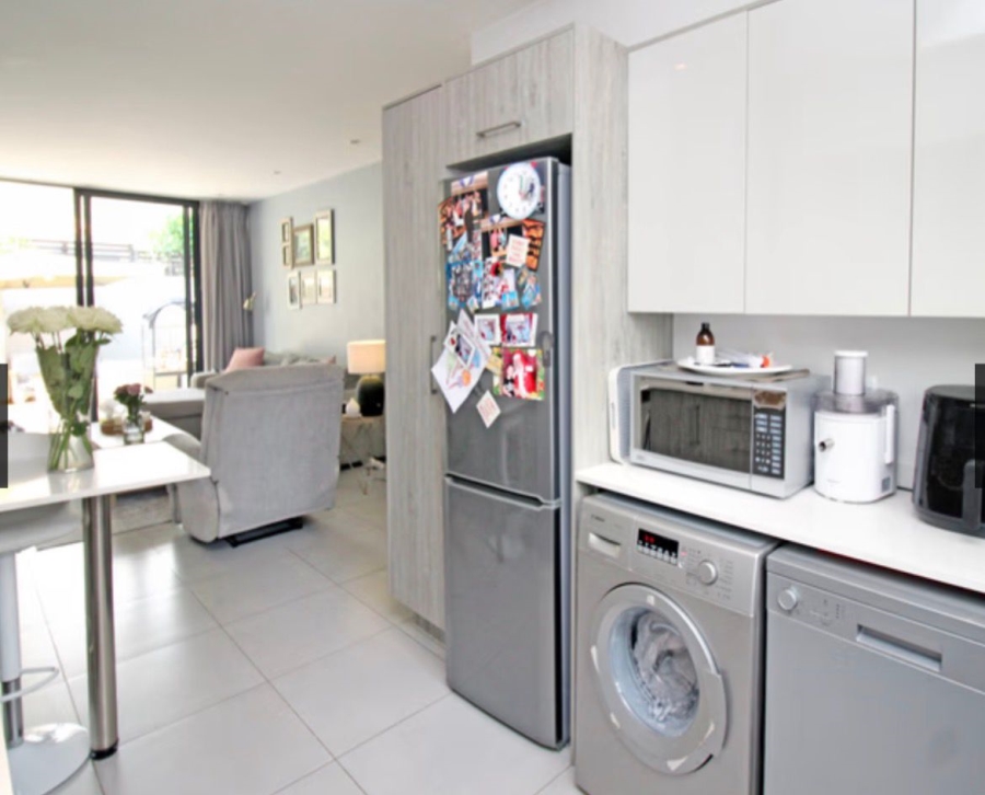 To Let 3 Bedroom Property for Rent in Broadacres Gauteng