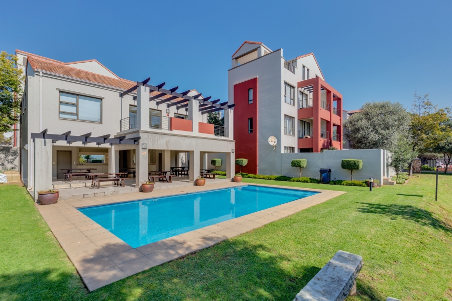 To Let 1 Bedroom Property for Rent in Lonehill Gauteng