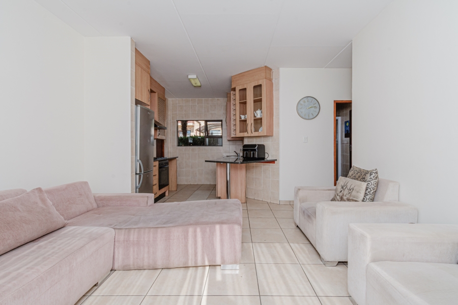 2 Bedroom Property for Sale in Kengies Gauteng