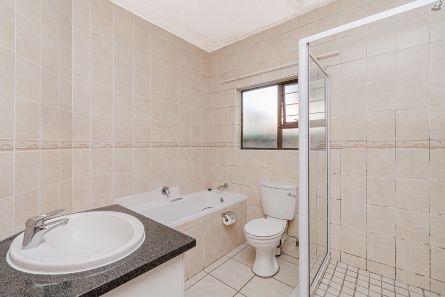 2 Bedroom Property for Sale in Kengies Gauteng