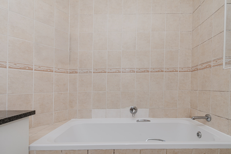 2 Bedroom Property for Sale in Kengies Gauteng