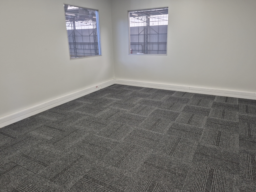 To Let Commercial Property for Rent in Gosforth Park Gauteng