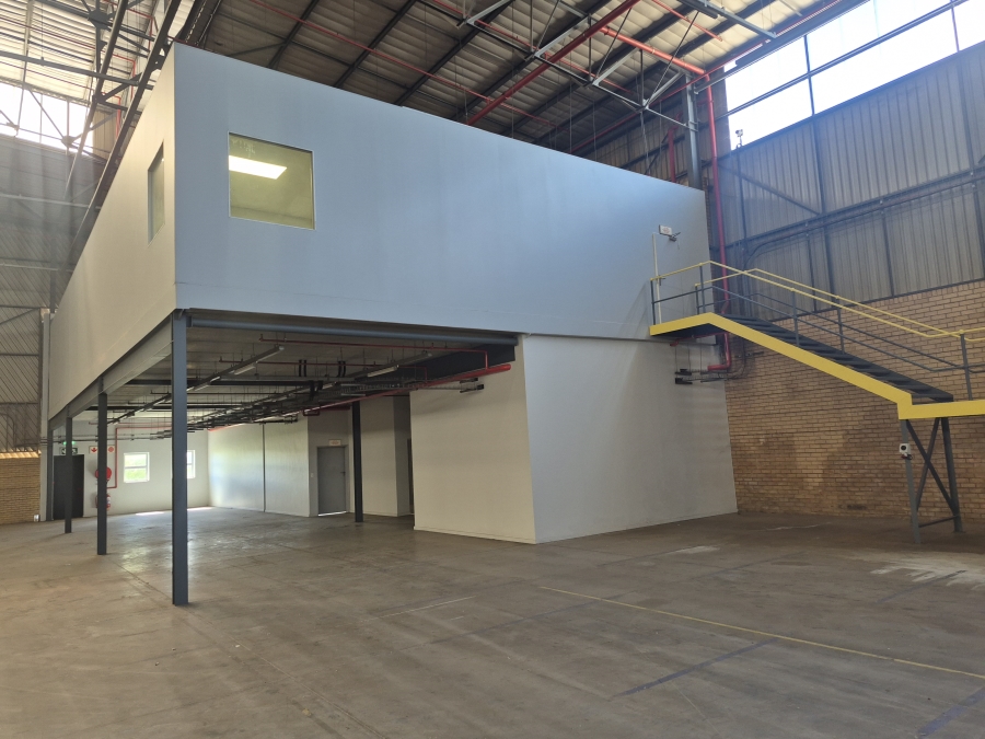 To Let Commercial Property for Rent in Gosforth Park Gauteng