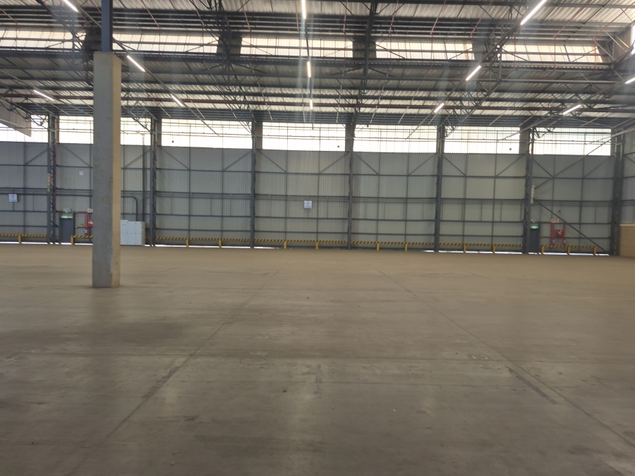 To Let Commercial Property for Rent in Gosforth Park Gauteng