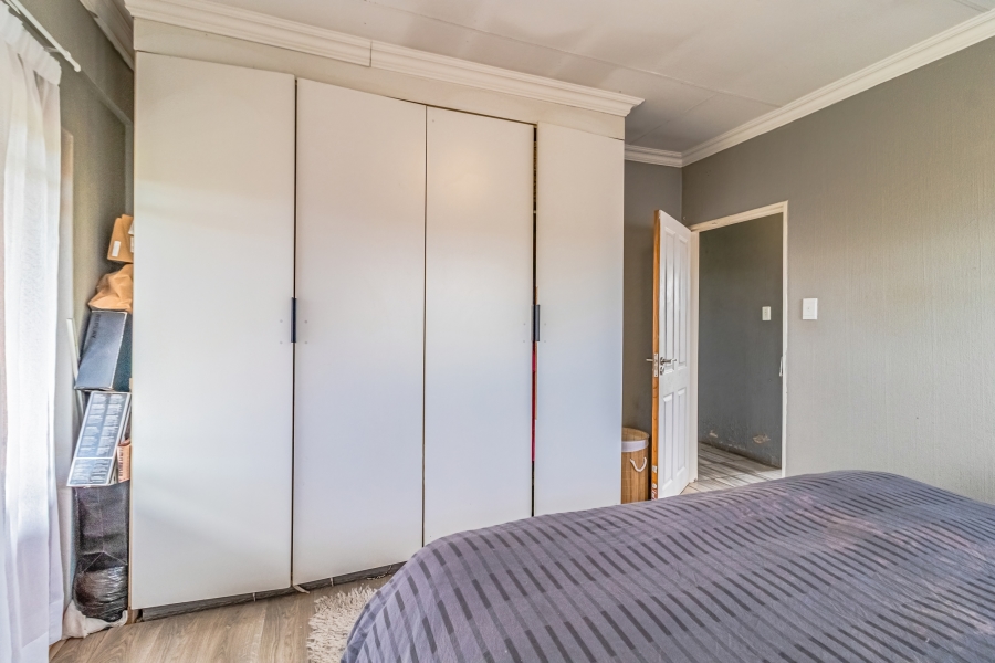 2 Bedroom Property for Sale in Ruimsig Gauteng