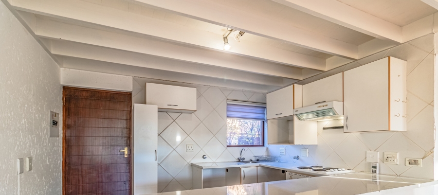 2 Bedroom Property for Sale in Douglasdale Gauteng