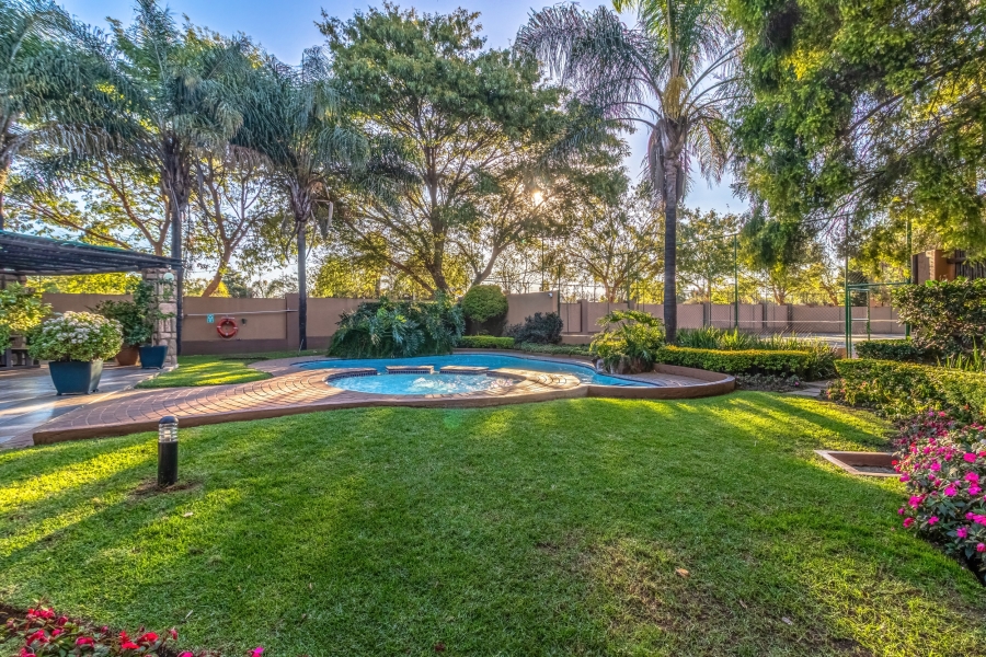 2 Bedroom Property for Sale in Douglasdale Gauteng