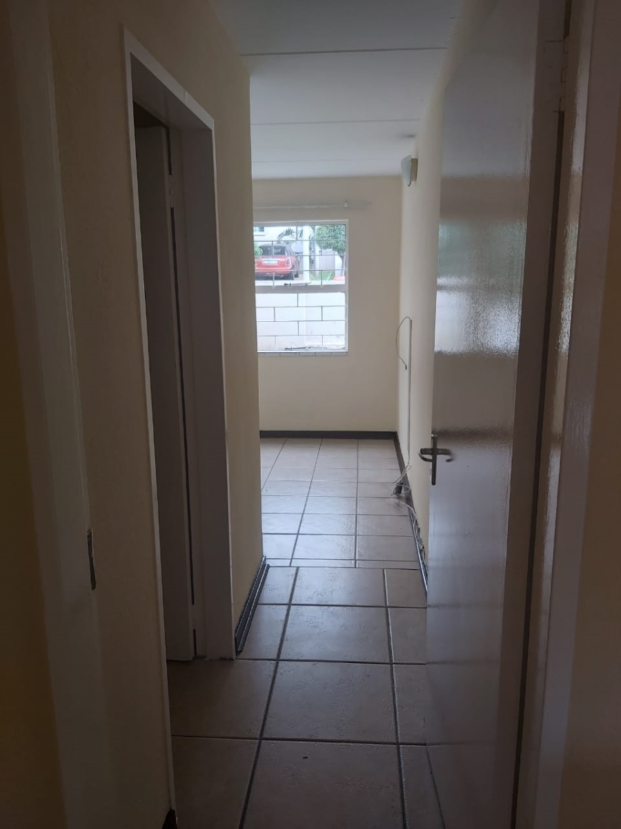 2 Bedroom Property for Sale in Morning Hill Gauteng