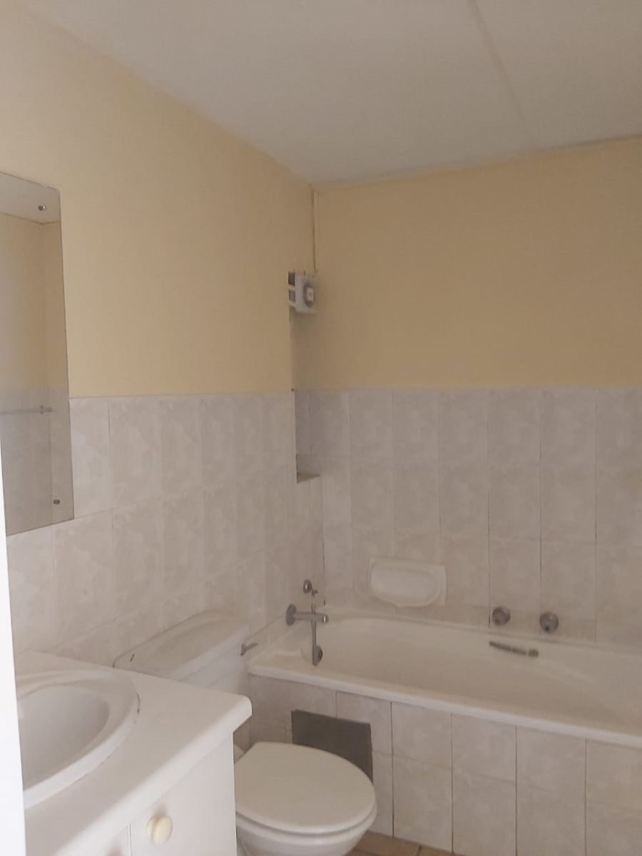 2 Bedroom Property for Sale in Morning Hill Gauteng