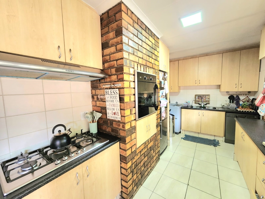 3 Bedroom Property for Sale in Atlasville Gauteng