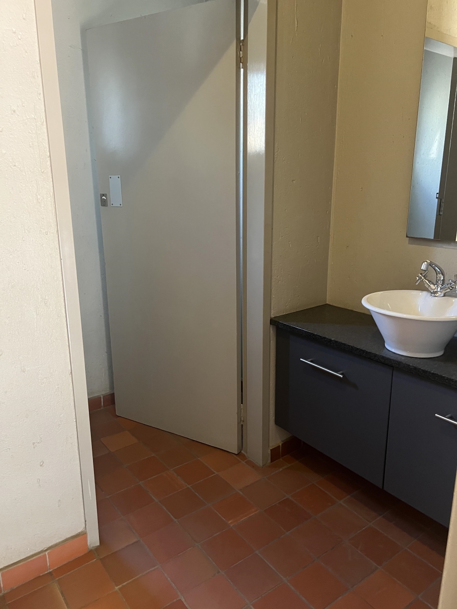Commercial Property for Sale in Die Wilgers Gauteng