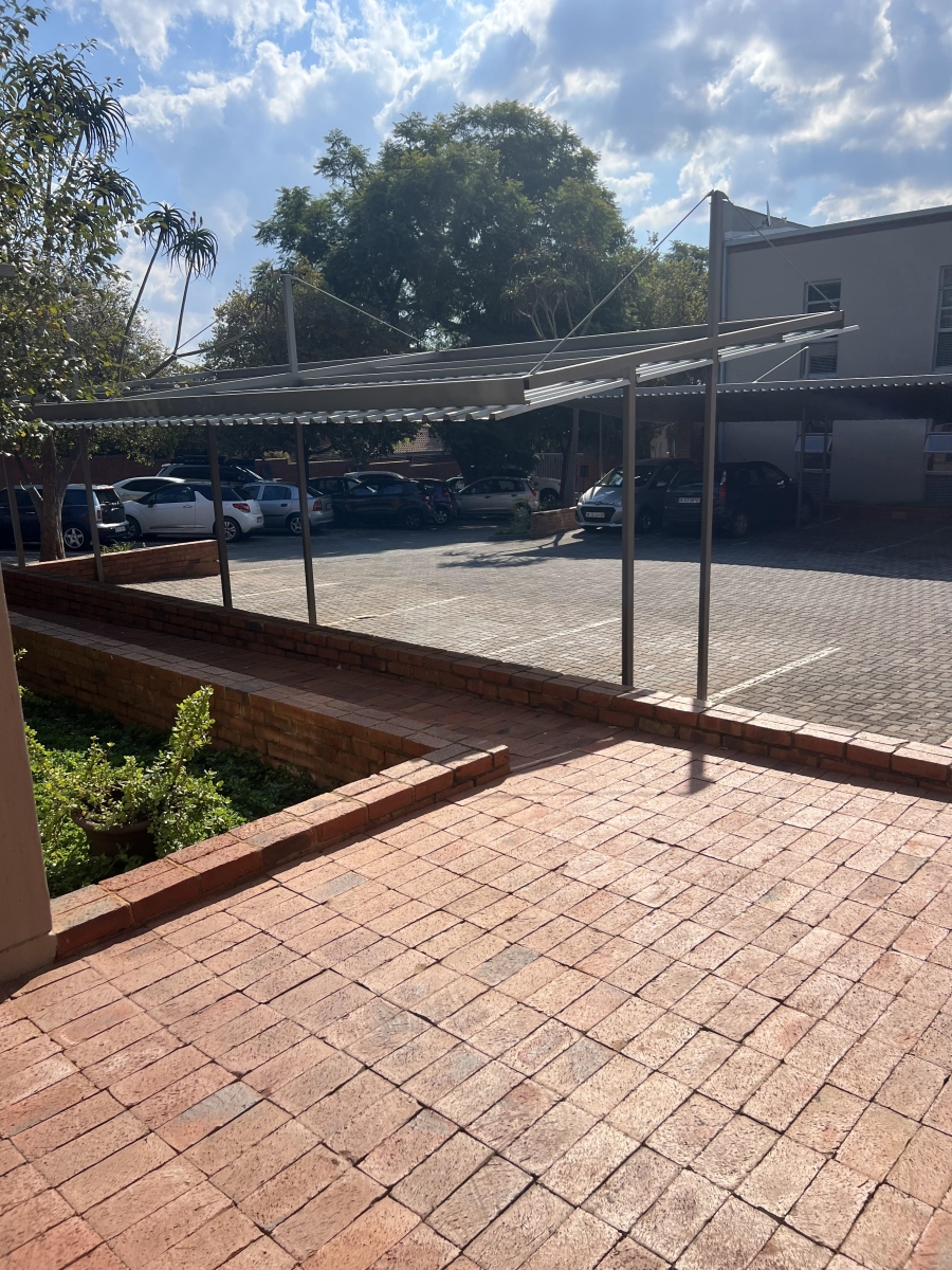 Commercial Property for Sale in Die Wilgers Gauteng