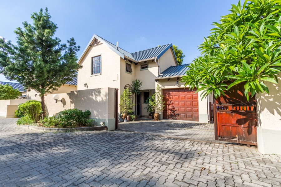 2 Bedroom Property for Sale in Equestria Gauteng