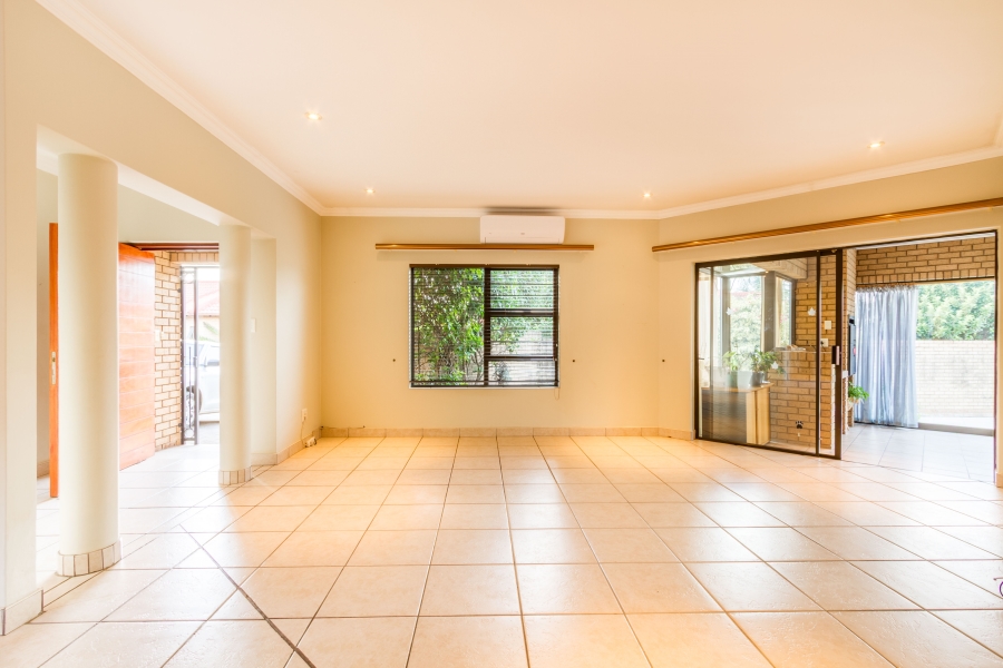 3 Bedroom Property for Sale in Equestria Gauteng