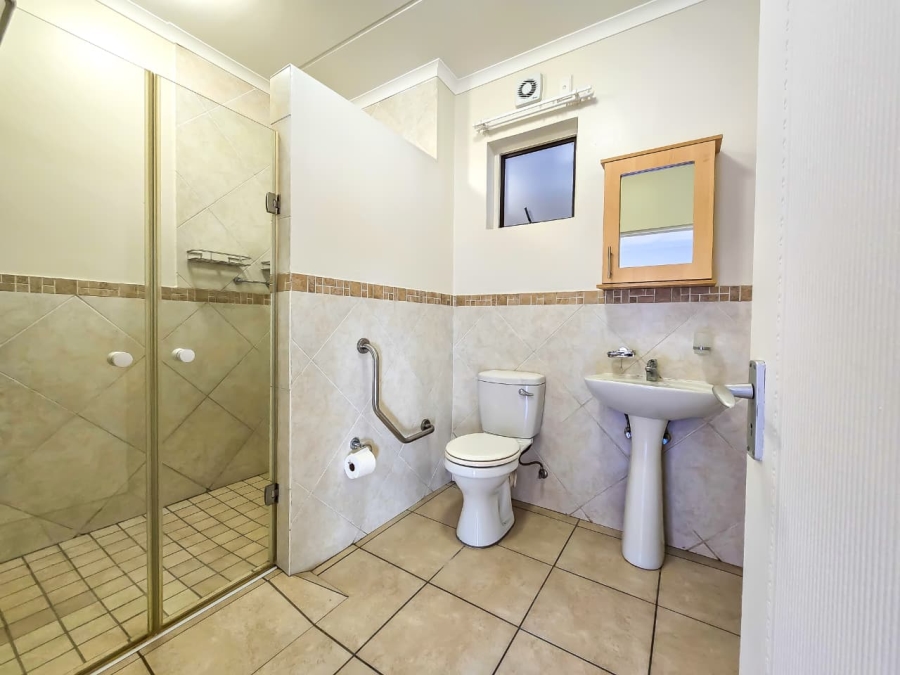 1 Bedroom Property for Sale in Bougainvillea Estate Gauteng