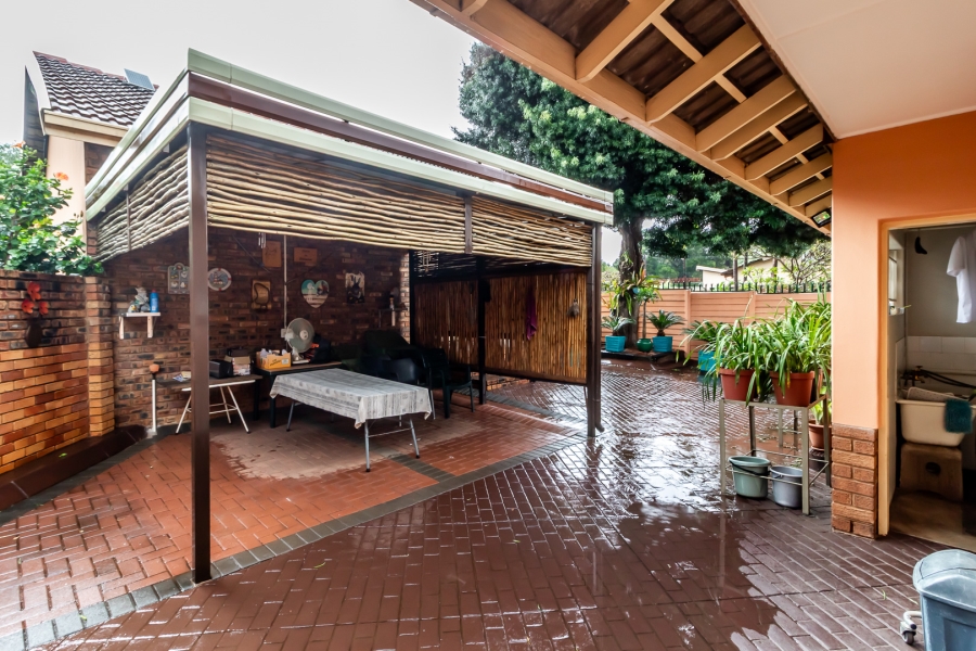 3 Bedroom Property for Sale in Silverton Gauteng