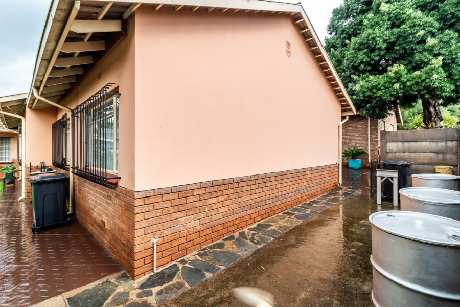 3 Bedroom Property for Sale in Silverton Gauteng