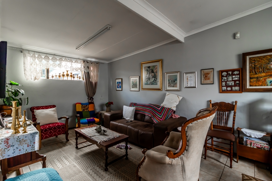 3 Bedroom Property for Sale in Waverley Gauteng